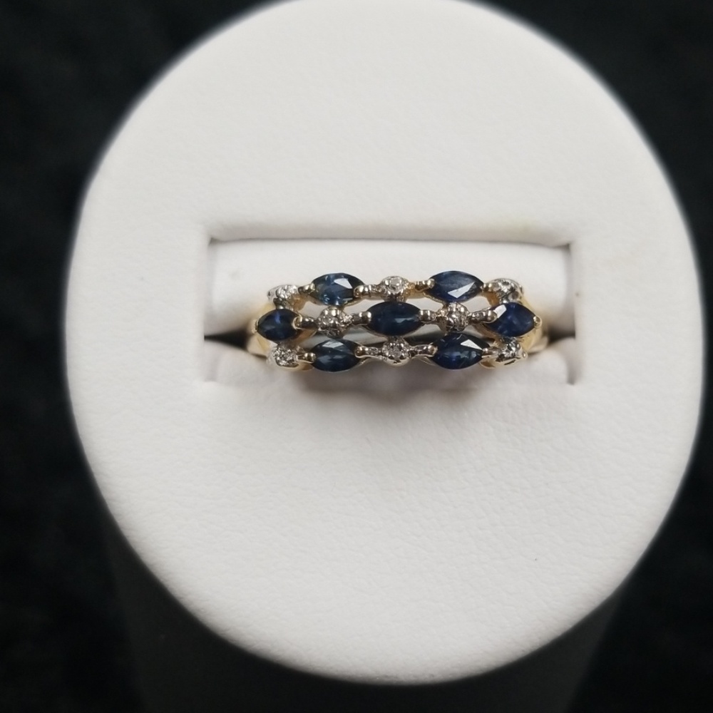 10k created sapphire and diamond ring